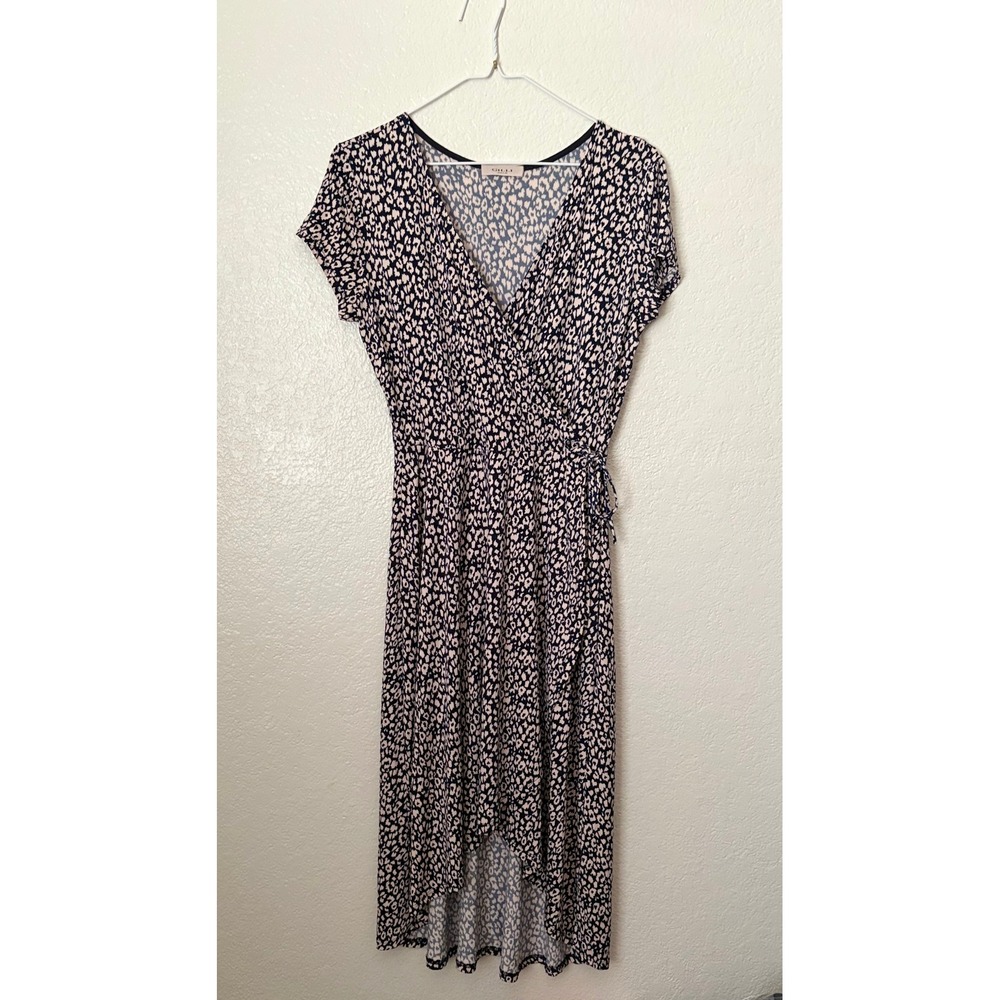 Gilli Wrap Dress Animal Print Midi High Low Short Sleeveโ Casual Preppy Summer S